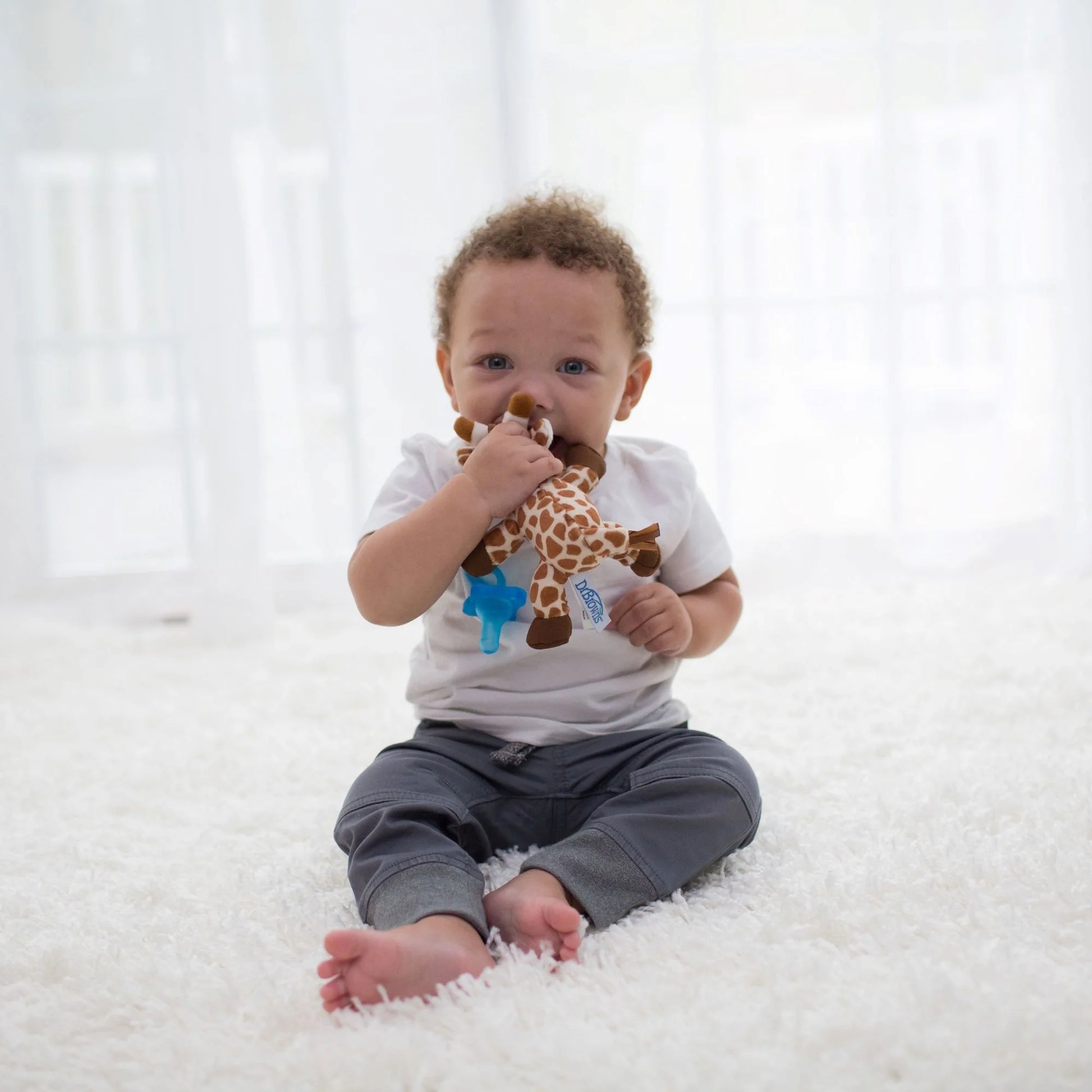 Lovey - Giraffe Pacifier & Teether Holder